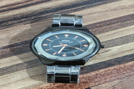 MRK Collection Premium Analog Watch – Luxury Metal Strap Wrist Watch